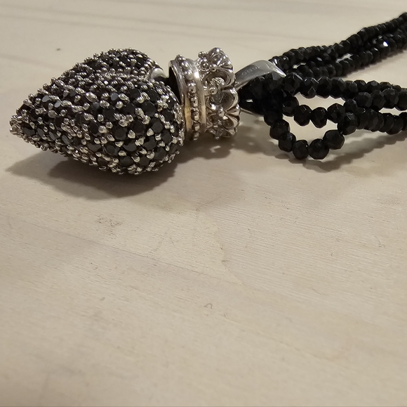 Black Spinel Necklace w/ Crowned Heart - Picture 5 of 9